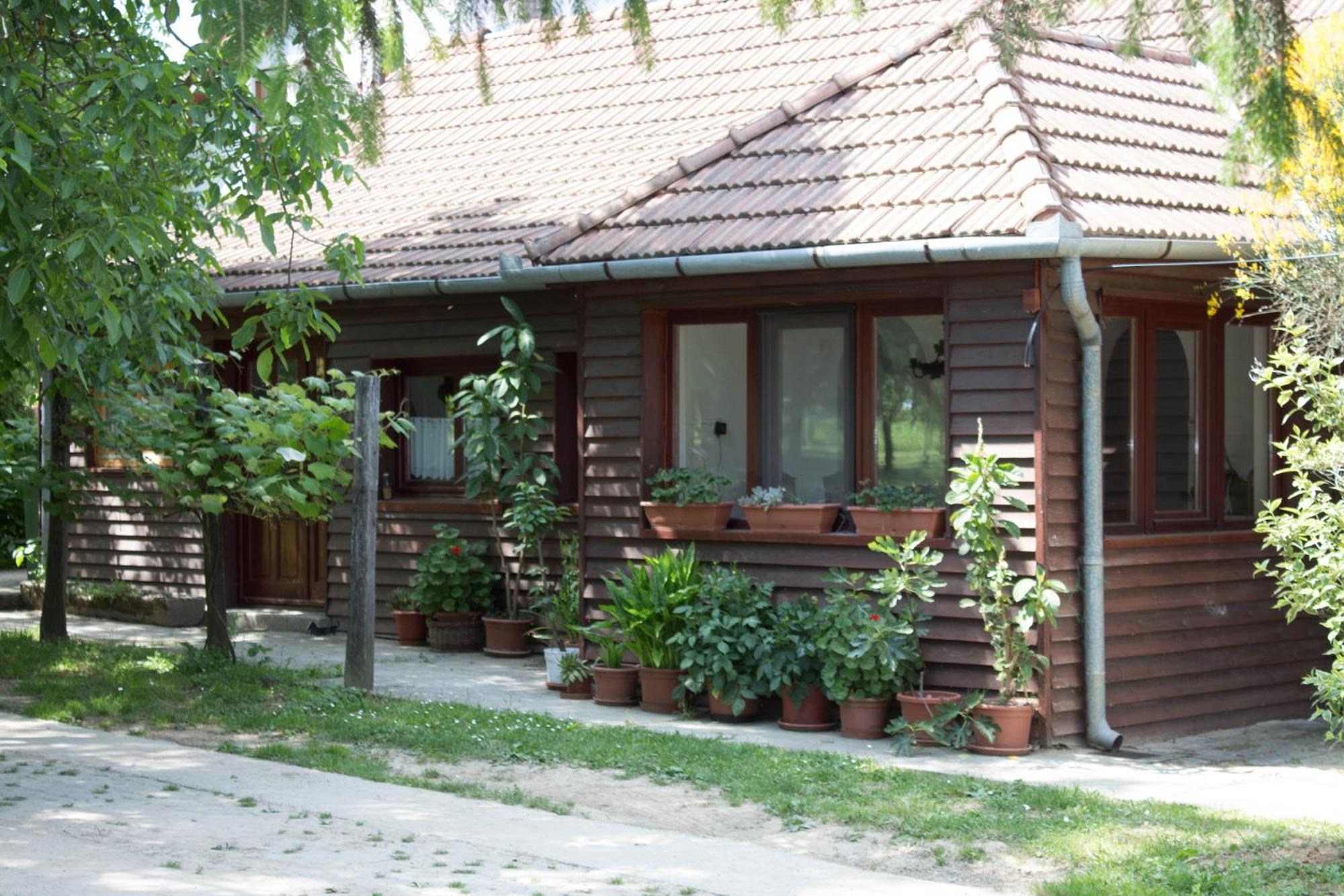 Holiday Home Melinda Cegledpuszta Exterior photo